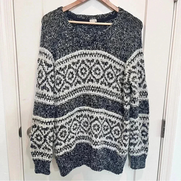 Garage Sweater Navy Blue Dark Grey and White Pattern M/L - Picture 2 of 9
